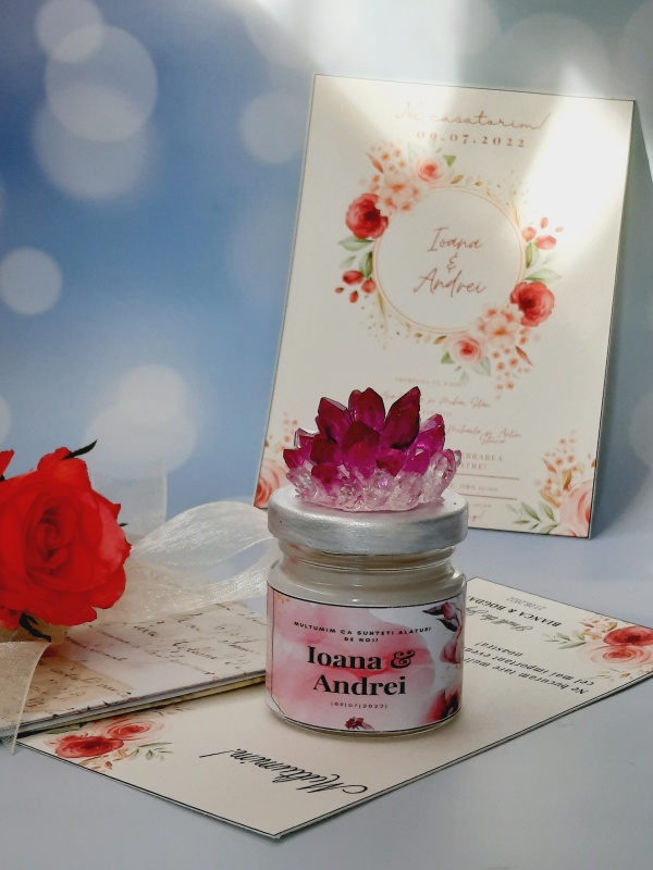 Rubin Crystal Candle - size S