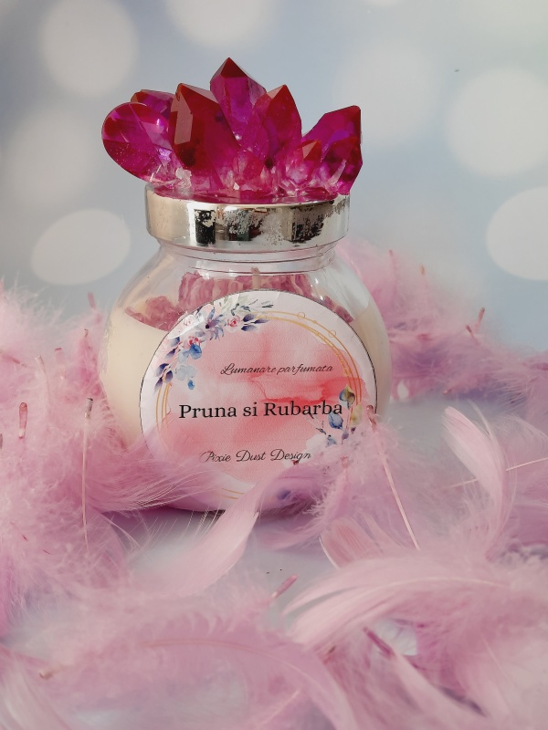 Rubin Crystal Candle - size L