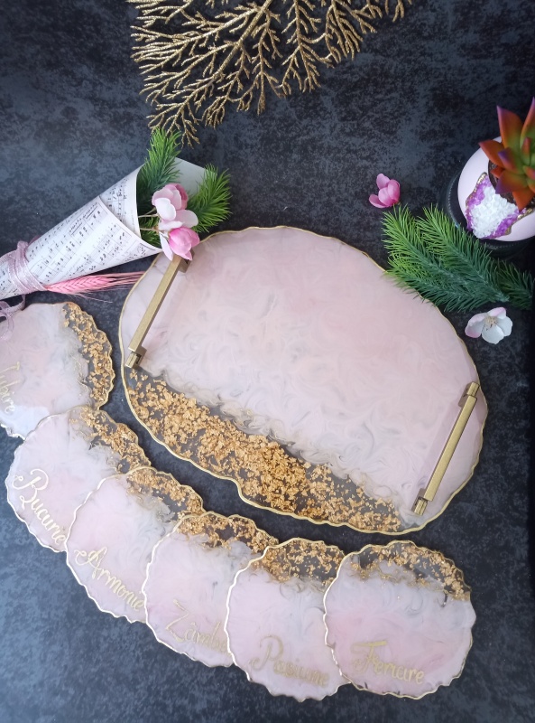 Blushing Beauty - Oval Tray and 6 Resin Coasters