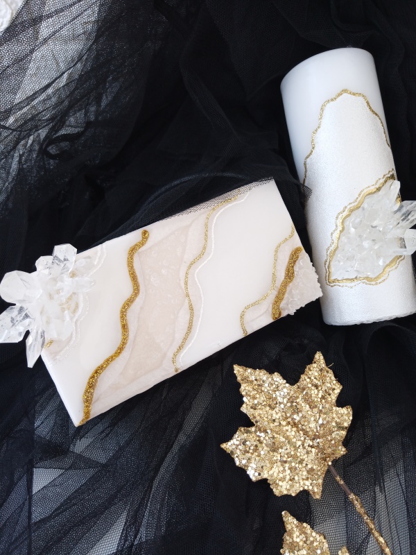 Giftbox - Geode Jewelry Box and Decorative Candle - White