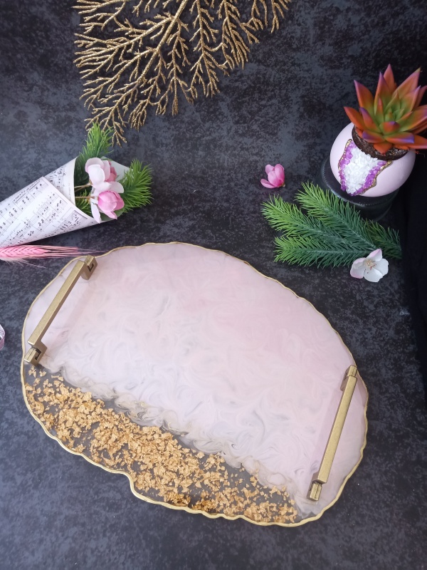 Blushing Beauty - Tava cu forma oval-neregulata din rasina