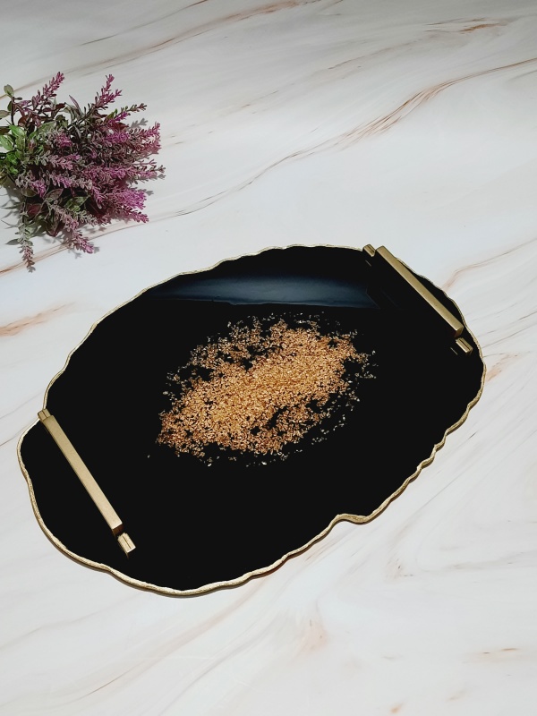 Black Beauty - Tava cu forma oval-neregulata din rasina