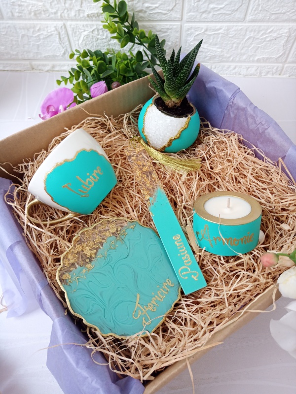 Mint - Giftbox / Cutie Cadou